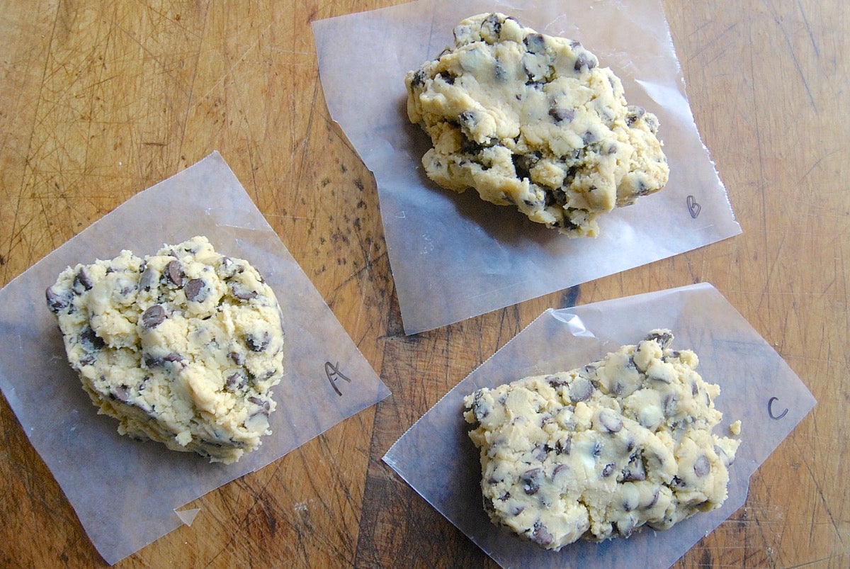 How to reduce sugar in cookies and bars via @kingarthurflour