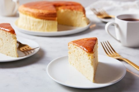 Japanese-Style Soufflé Cheesecake