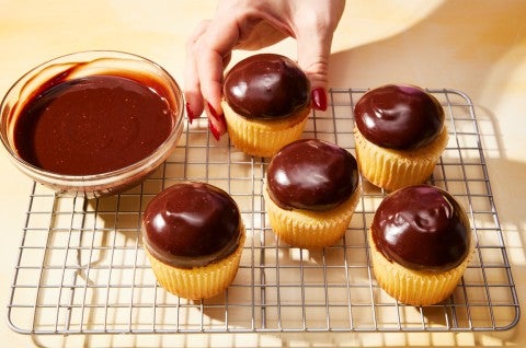 Boston Cream Pie Cupcakes