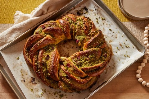 Pistachio Cranberry Wreath 