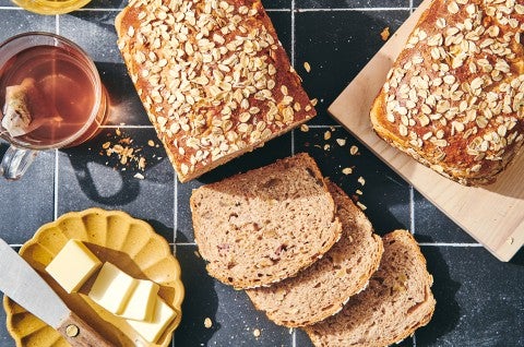Apple Oatmeal Bread