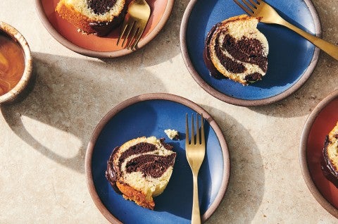 Black and White Pound Cake 