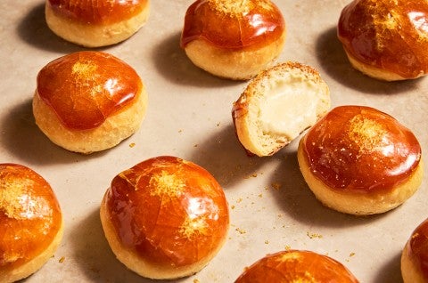 Crème Brûlée Buns 