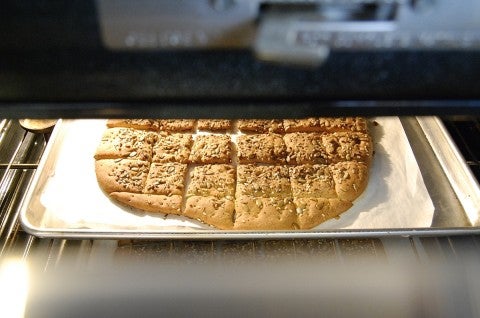 Keeping your baking crispy via @kingarthurflour