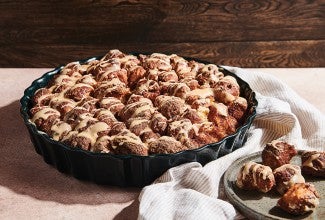 Apple Cinnamon Monkey Bread