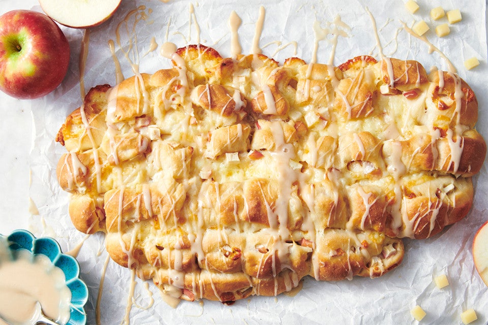 Apple Cheddar Chop Bread