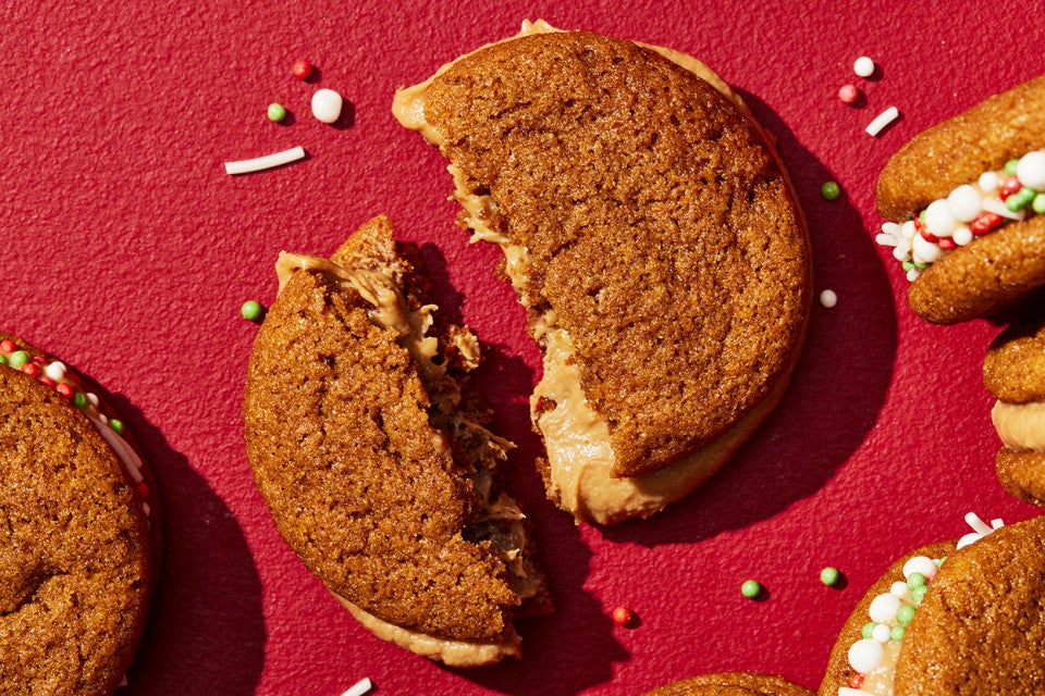 Ginger-Molasses Biscoff Cookies