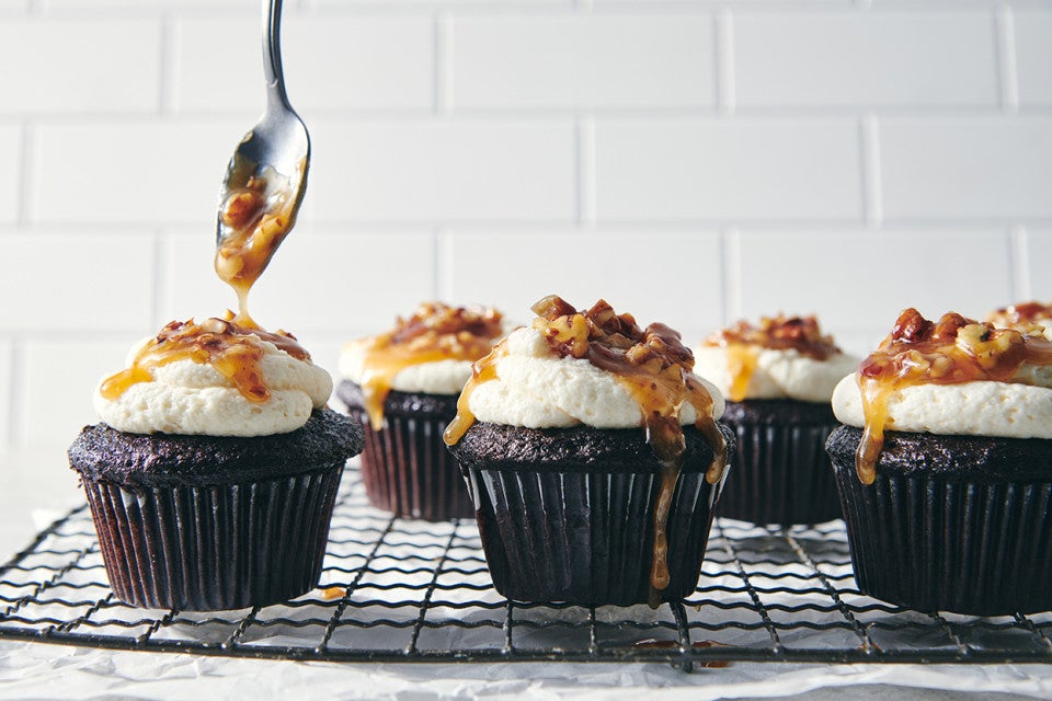 Chocolate Cupcakes with Pecan Caramel