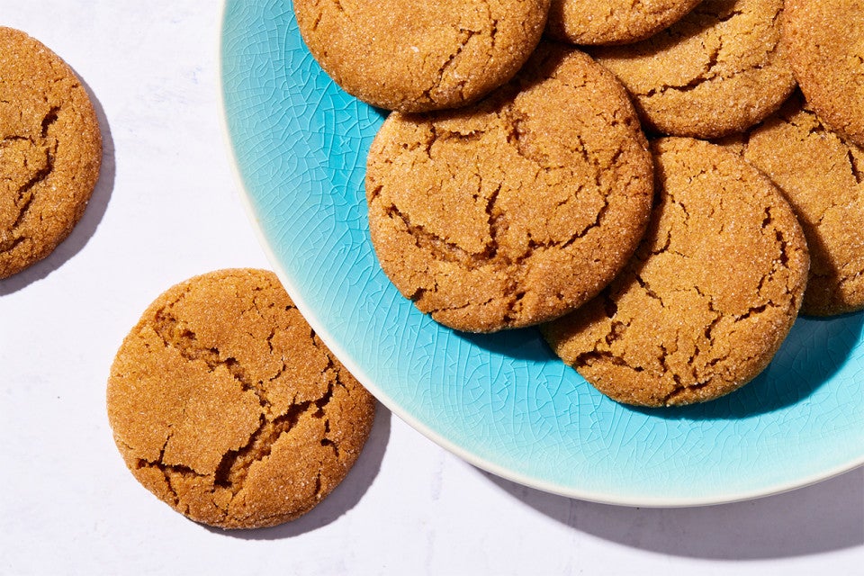 Crisp Molasses Cookies