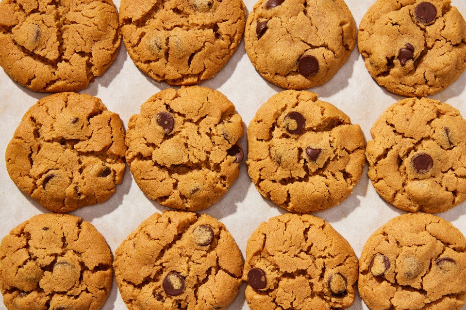 Flourless Peanut Butter Chocolate Chip Cookies