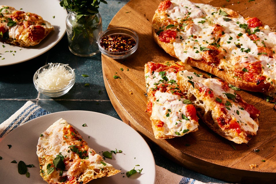 Garlic Bread Pizza 
