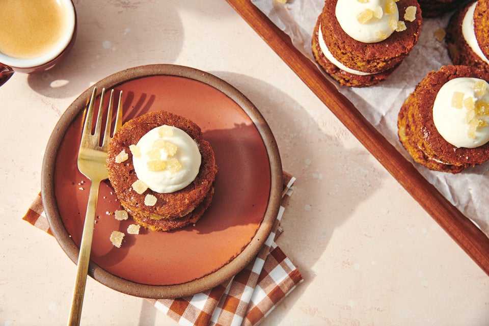 Mini Apple Cider Cakes 