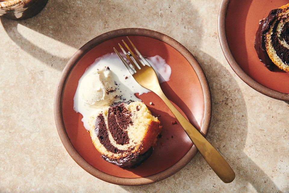 Black and White Pound Cake 
