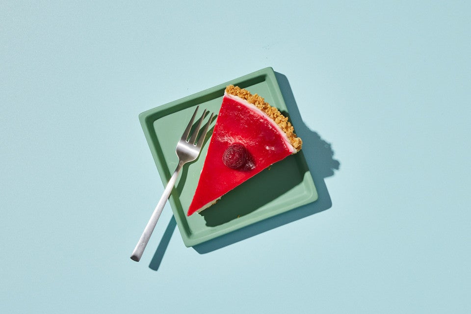 No-Bake Cheesecake with Raspberry Sauce