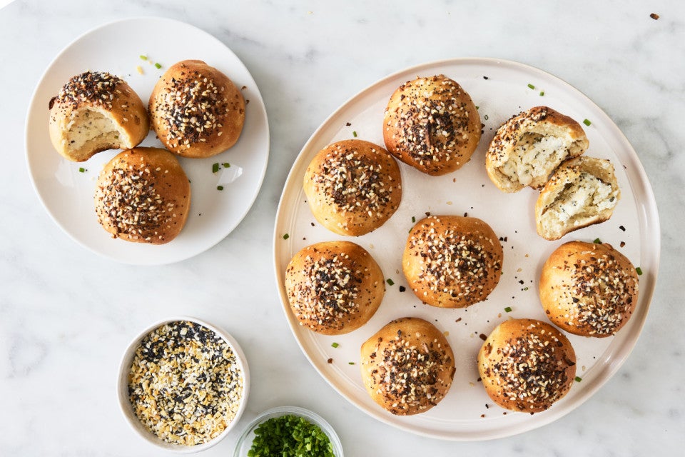 Cream Cheese-Stuffed Bagel Pockets 