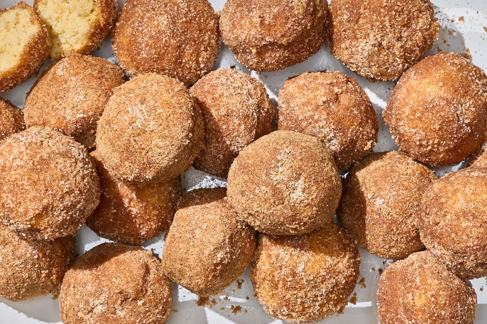 Maple French Toast Mini Muffins seen from above.