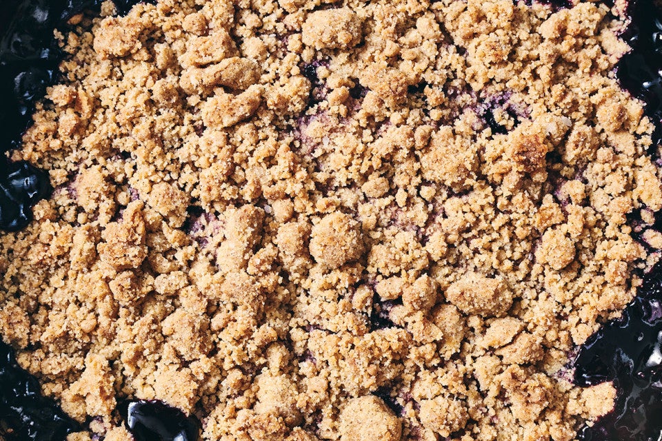 Topping on a Blueberry Crisp seen from above