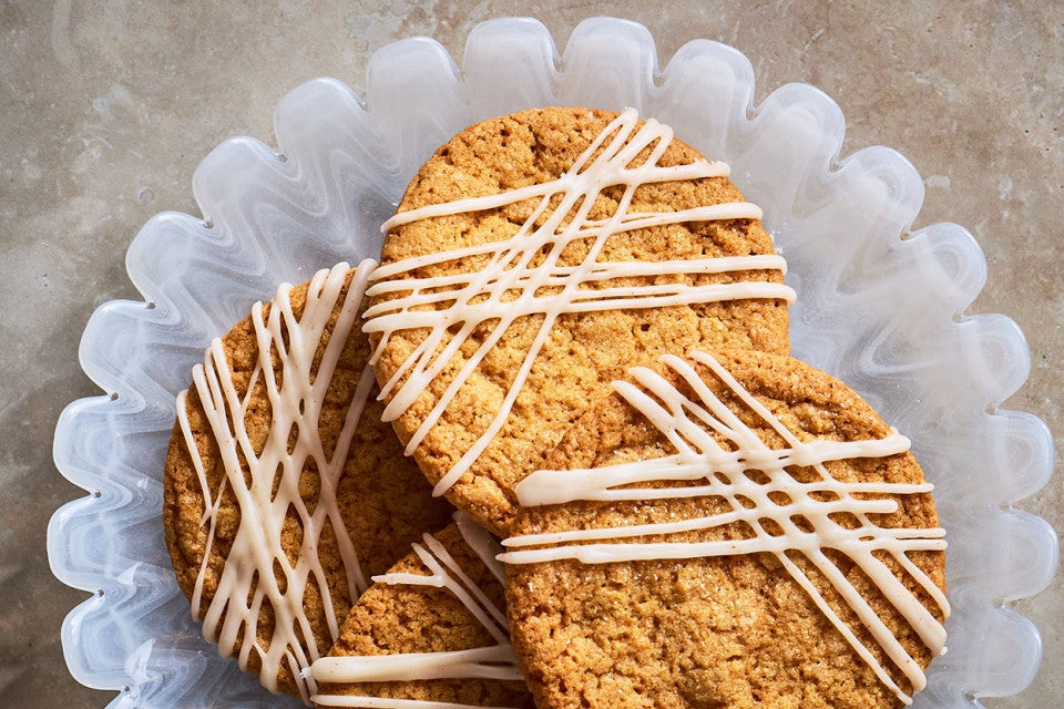 A plate of Crispy Brown Butter Cookies