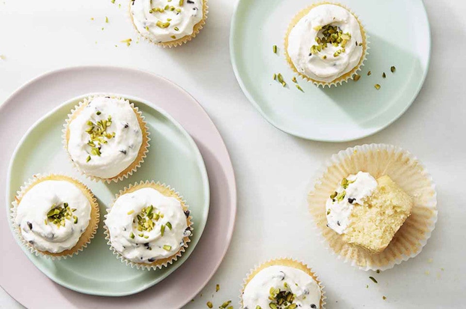 Cannoli Cakes