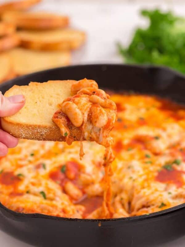 Delicious Cheesy White Bean Tomato Bake