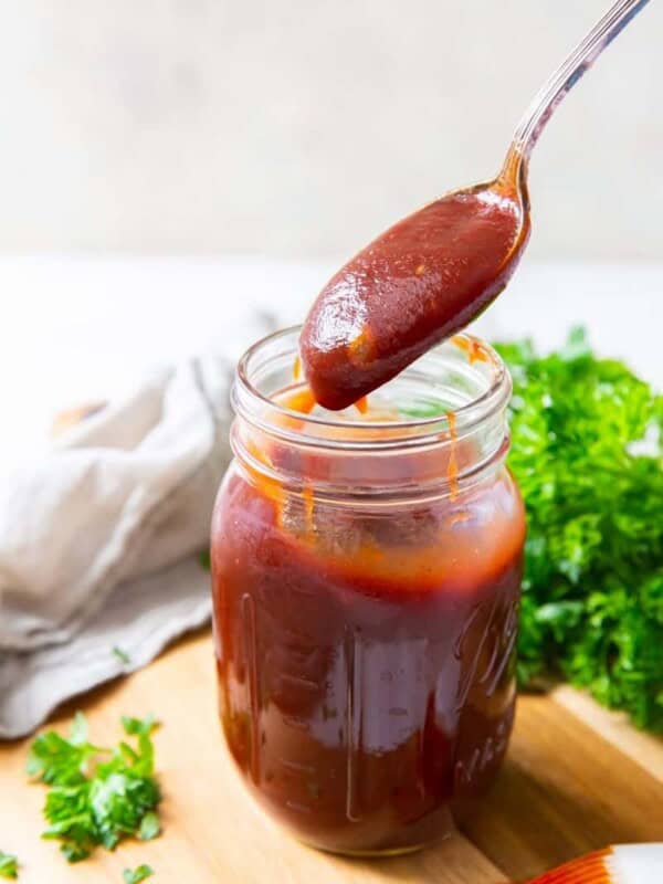 Mason jar with 2 ingredient BBQ sauce