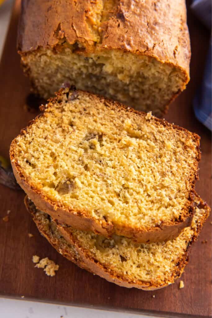 Close up of the banana bread slices on the cutting board.