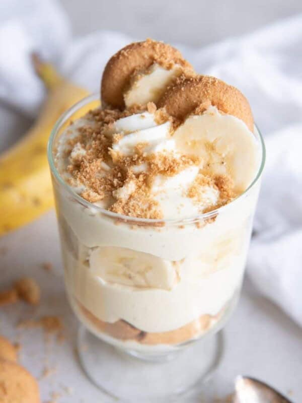 Banana pudding trifle in trifle dish