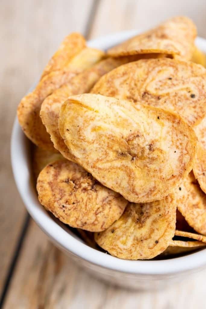 Fresh air fryer plantain chips in bowl