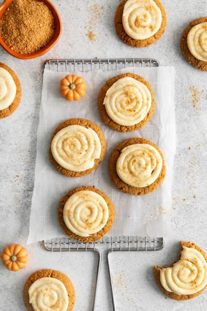 ready to serve pumpkin spice cookies