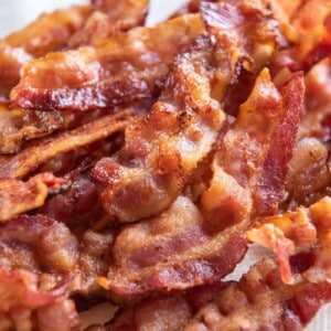 platter with cooked bacon