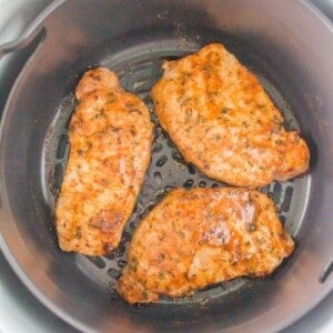 cooked pork chops