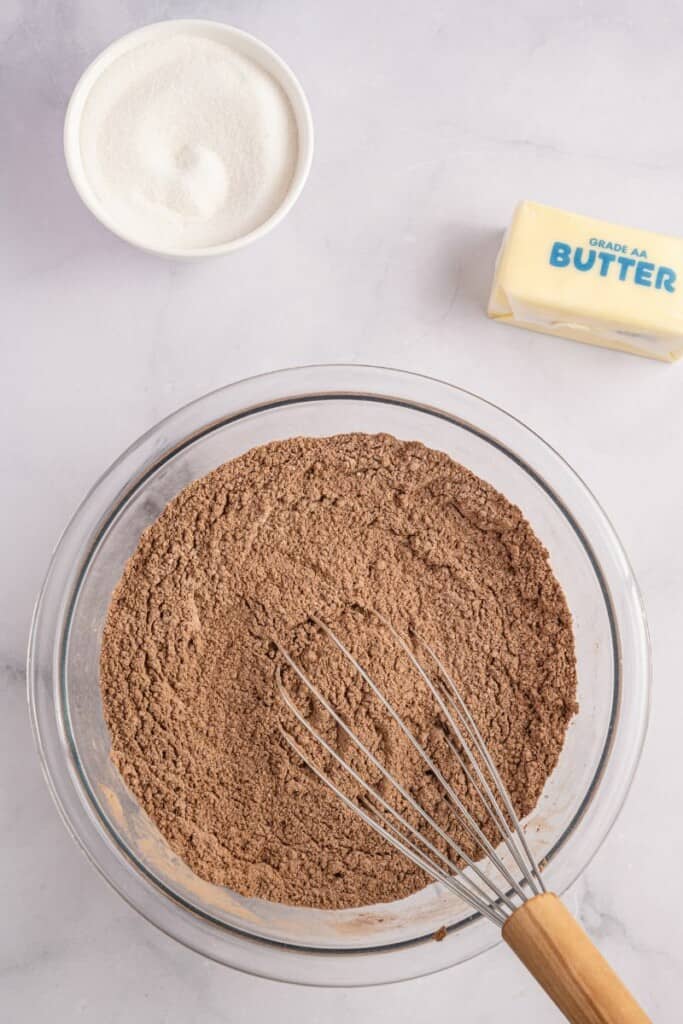 dry ingredients in a clear bowl