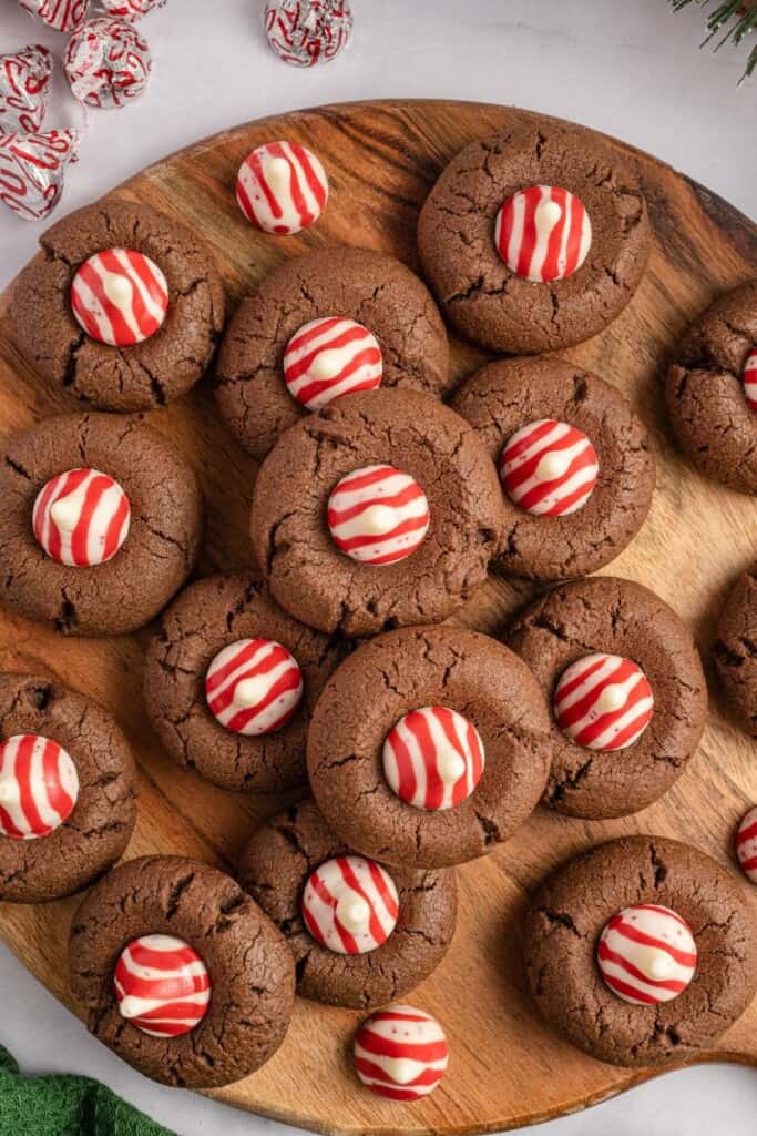 overhead shot of several peppermint kiss cookies