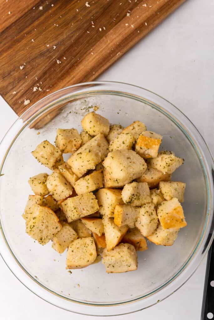 seasoned bread cubes