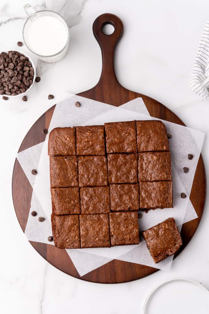 sliced brownies on cutting board
