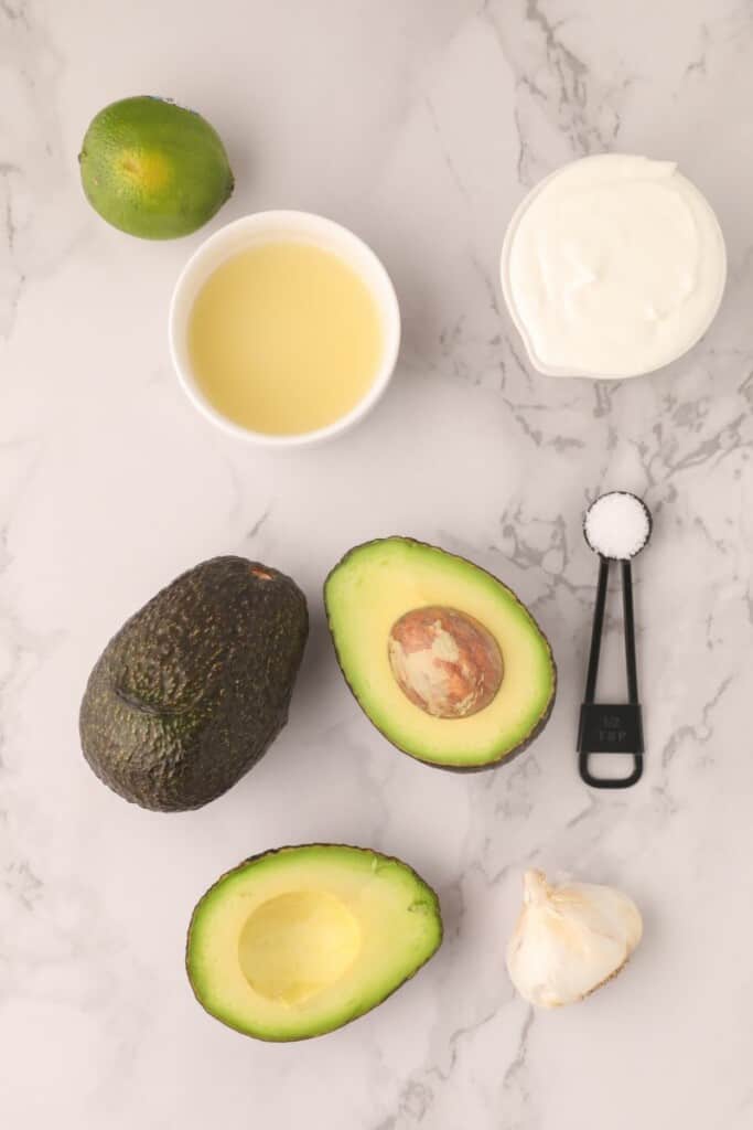 Ingredients needed to make avocao crema