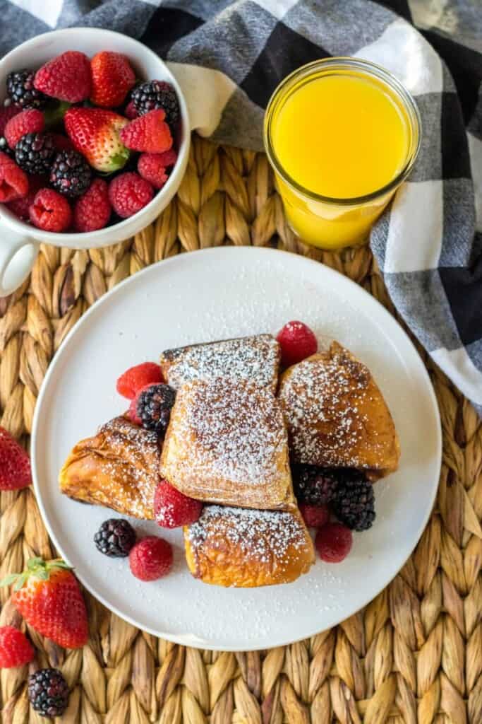 overhead shot of hawaiian french toast