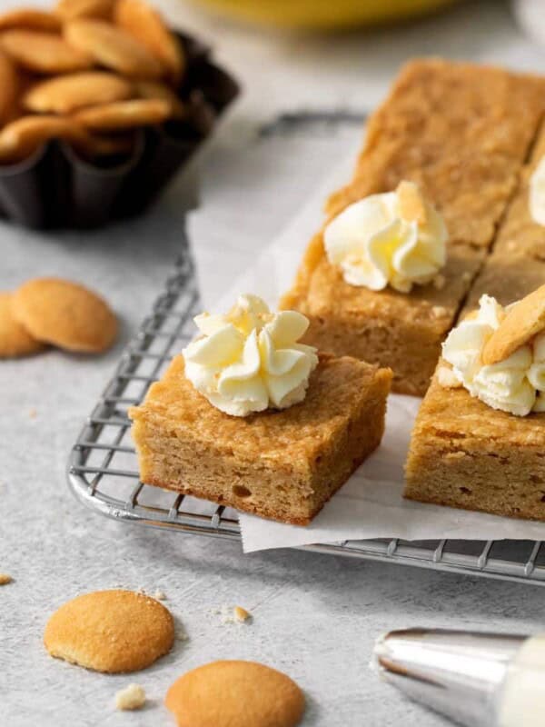 DIY banana pudding brownie recipe with piped whipped topping.