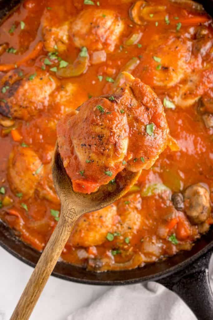 a spoonful of chicken cacciatore