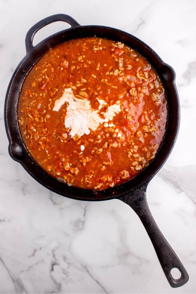 Heavy cream added to the red sauce.