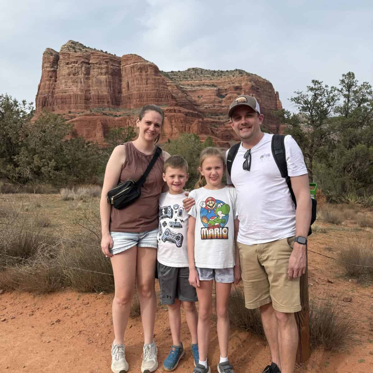 Picture of Samantha Erb, her husband Ben, and children Leah and Connor in Arizona.